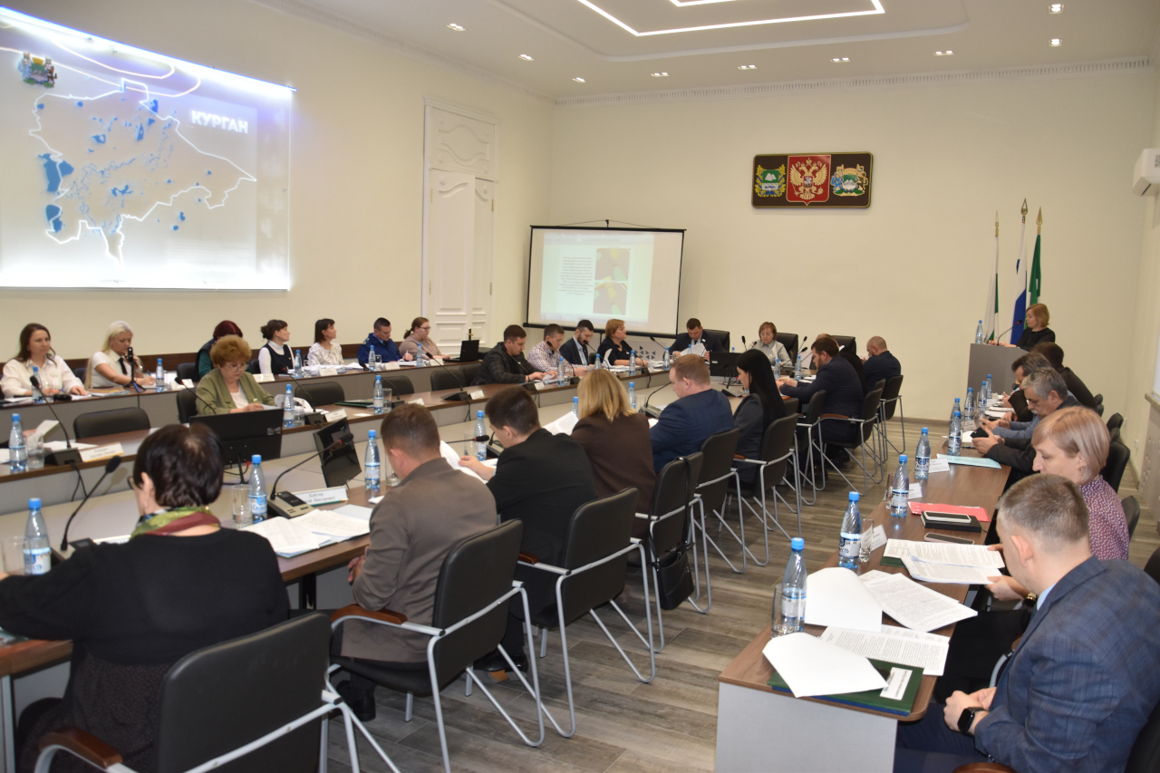 Любовь Силантьева провела заседание представительного органа